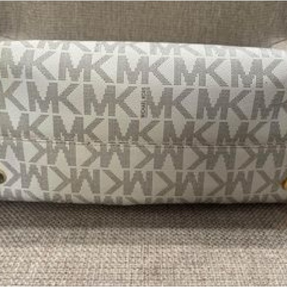 Purse and wallet big size. Like new condition - Picture 4 of 4